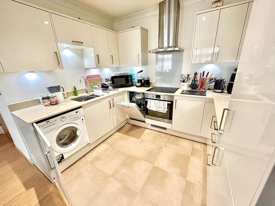 Lovely Cosy Apartment Bromley Exterior foto